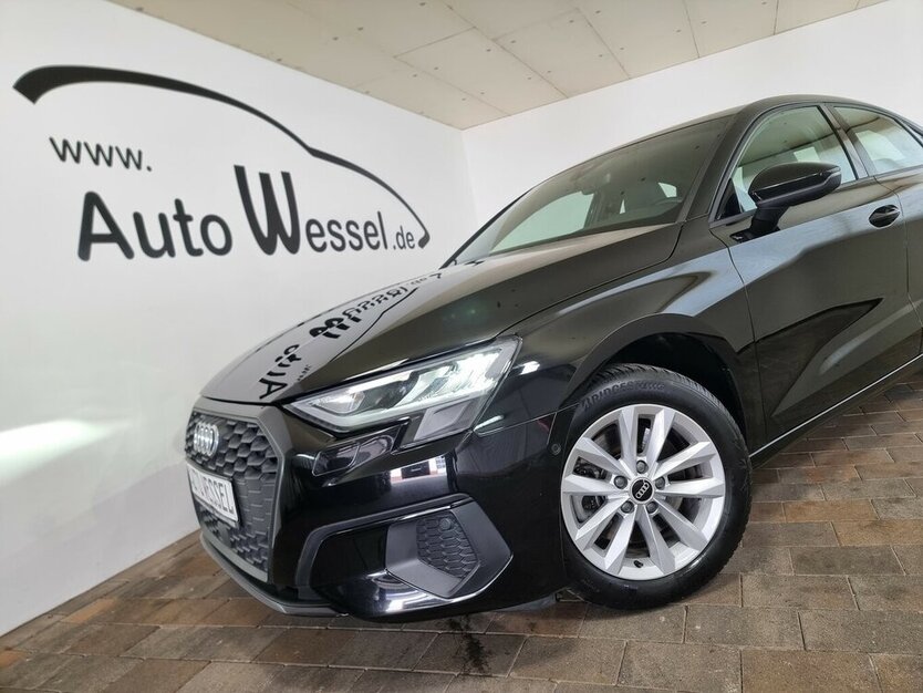 Audi A3 30TFSI limo Navi Leder Digital VIC Kamera LED 66.400 km 21.900 € Garrel 49681