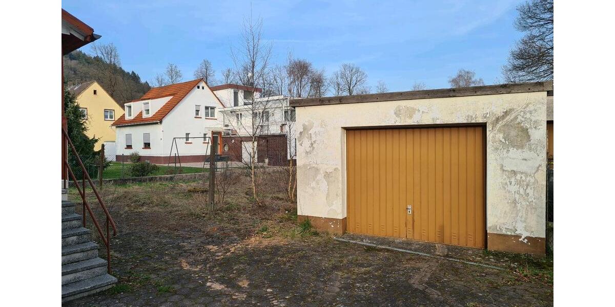 Einfamilienhaus Erbach - 7 Zimmer, 145 m&sup2;, 290.000&euro; | Angebot:25390811
