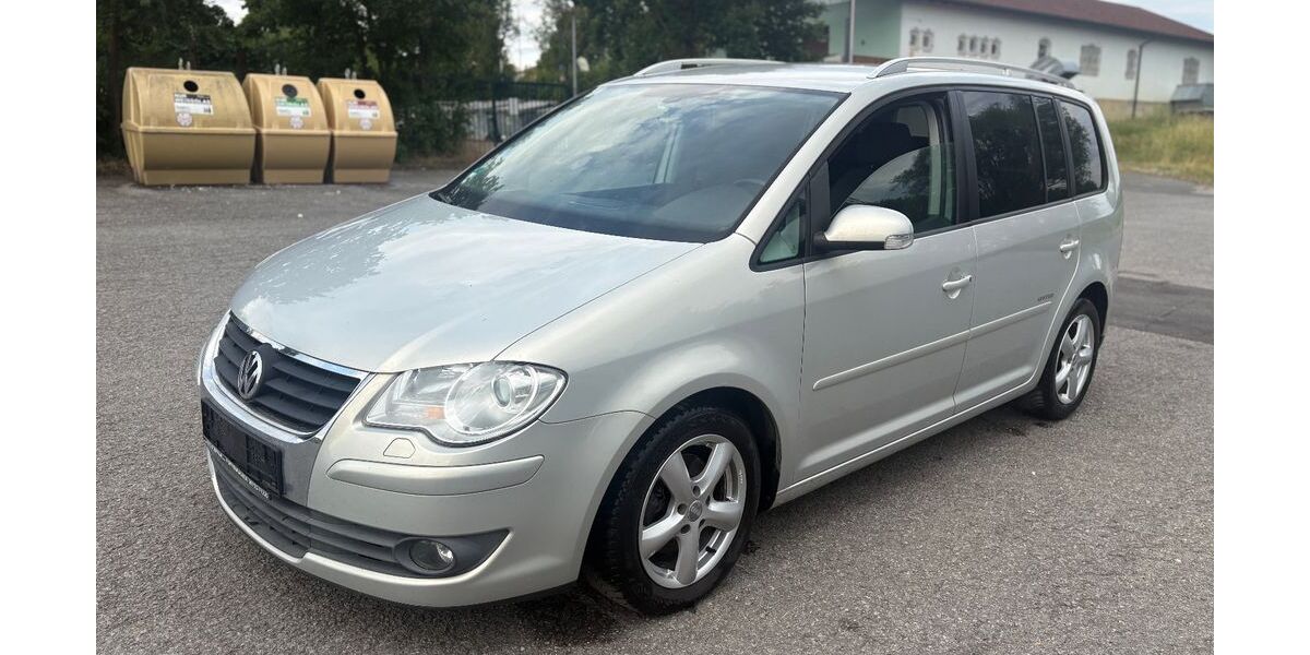 VW Touran 270.000 km 3.600 &euro; Knetzgau 97478