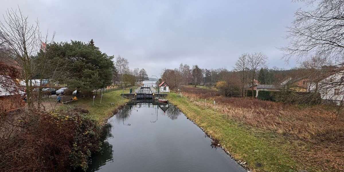 Grundstück in Himmelpfort 749.000 € 1052 m² zimmer