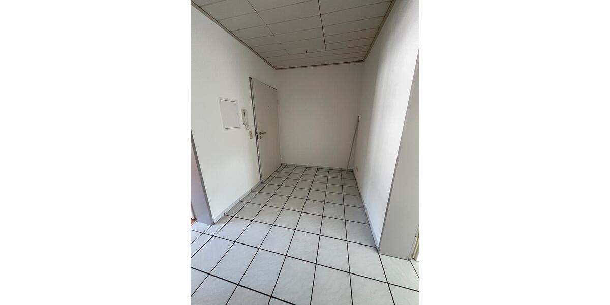 Dachgeschoßwohnung Trier Feyen-Weismark - 2 Zimmer, 73 m&sup2;, 520&euro; | Angebot:26322634