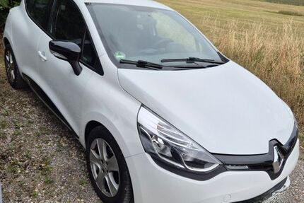 Renault Clio 148.122 km 5.250 &euro; Bisingen 72406