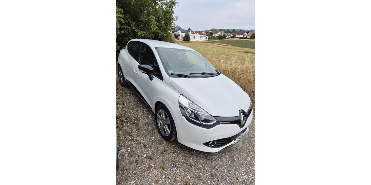 Renault Clio 148.122 km 5.500 &euro; Bisingen 72406