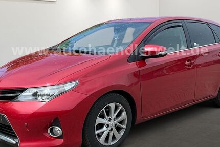 Toyota Auris 248.491 km 4.999 &euro; Brehna 06796