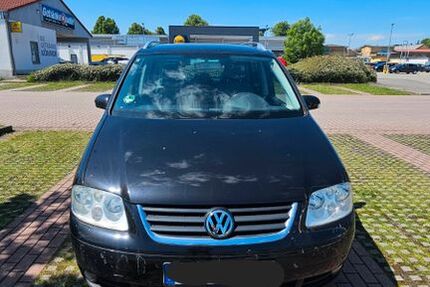VW Touran 298.500 km 2.600 &euro; Halberstadt 38820