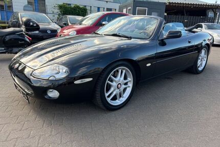 Jaguar XKR
