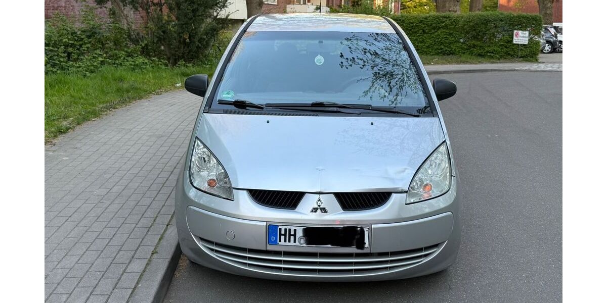 Mitsubishi Colt 114.000 km 2.550 &euro; Hamburg 21079