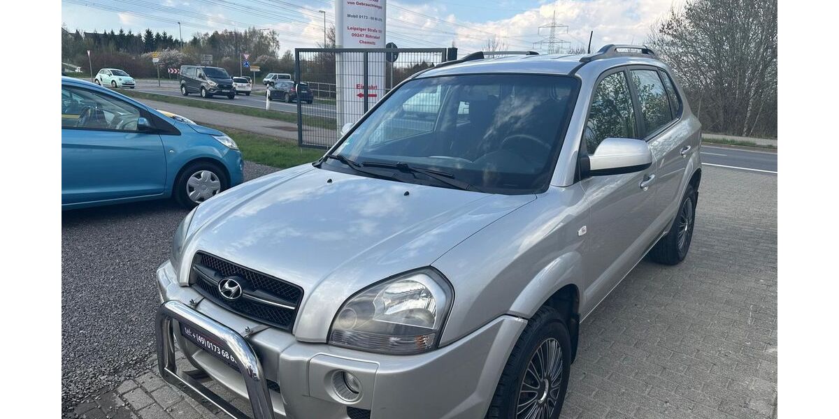 Hyundai TUCSON 197.000 km 2.490 &euro; Röhrsdorf Chemnitz 09247