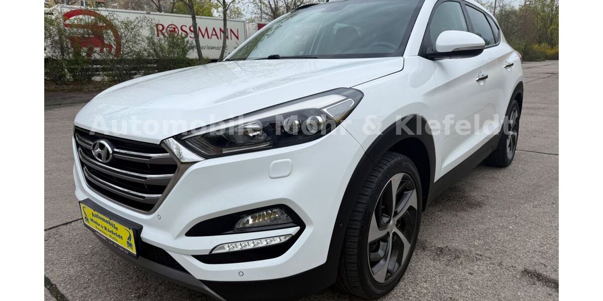 Hyundai TUCSON 186.000 km 13.999 &euro; Halle-Neustadt 06124