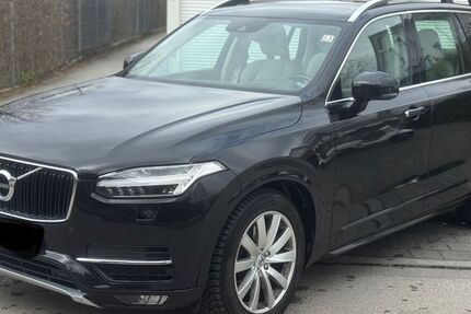 Volvo XC90 267.000 km 14.900 &euro; München 81829