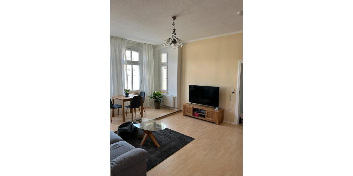 Etagenwohnung Zerbst (Anhalt) - 2 Zimmer, 65 m&sup2;, 655&euro; | Angebot:26339606