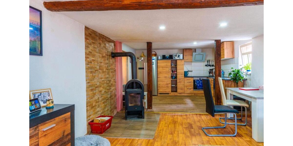 Einfamilienhaus Ballenstedt - 6 Zimmer, 190 m&sup2;, 45.000&euro; | Angebot:26535773