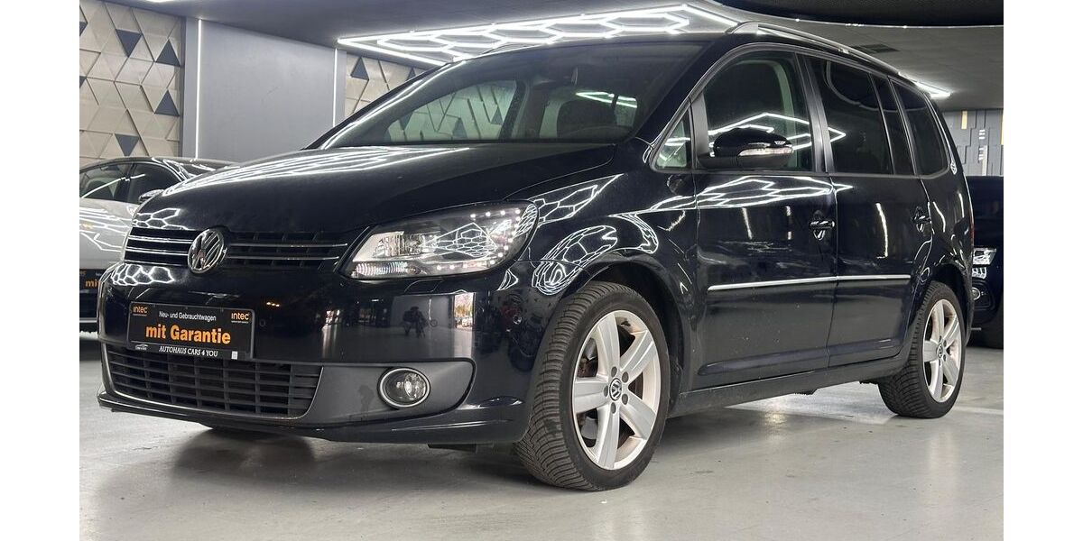 VW Touran 167.000 km 9.990 &euro; Peine 31226