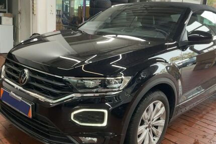 VW T-Roc 24.120 km 25.450 &euro; Weimar 99425