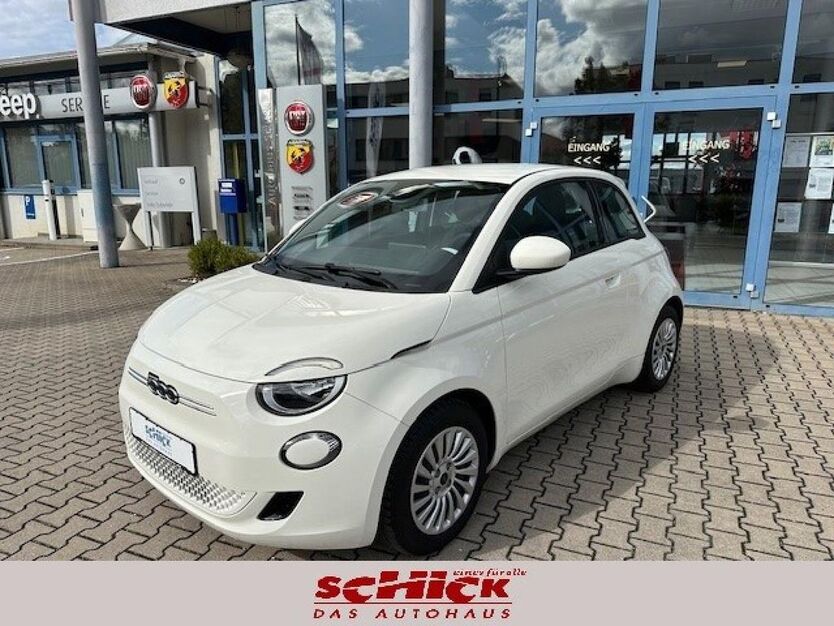 Fiat 500e 16.411 km 23.890 € Weinsberg 74189