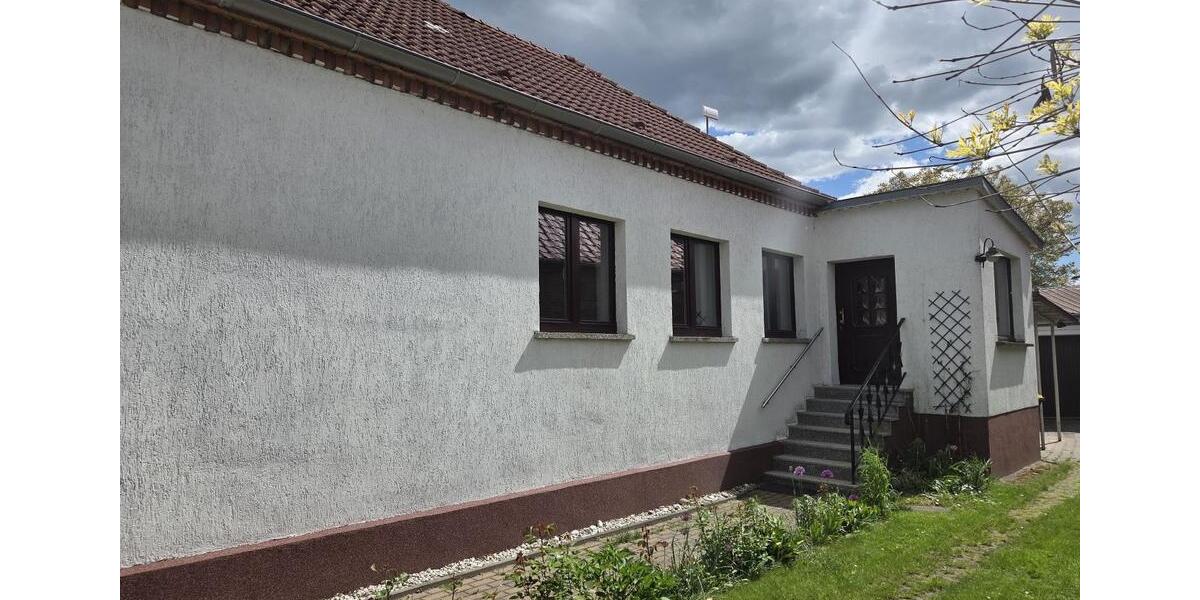 Doppelhaushälfte Tangerhütte - 3 Zimmer, 80 m&sup2;, 73.000&euro; | Angebot:26837394