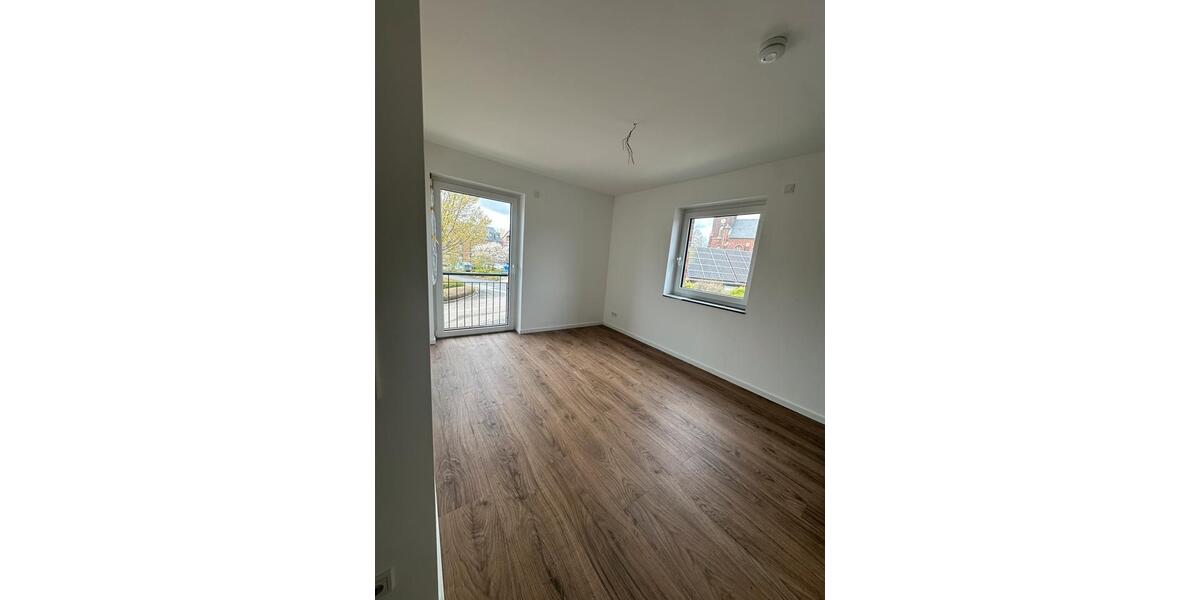 Etagenwohnung Geldern - 3 Zimmer, 88 m&sup2;, 1.140&euro; | Angebot:26374116