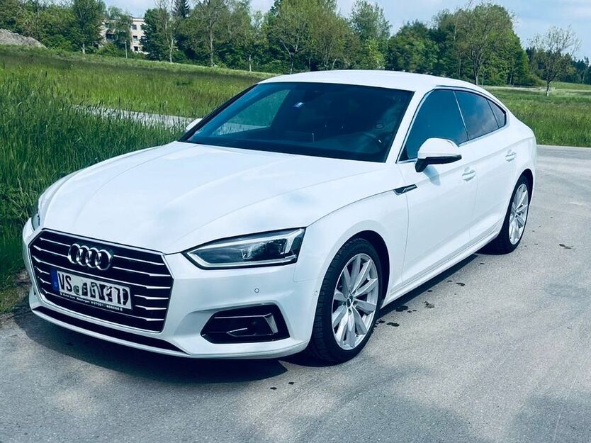 Audi A5 211.000 km 21.500 € Villingen-Schwenningen 78054