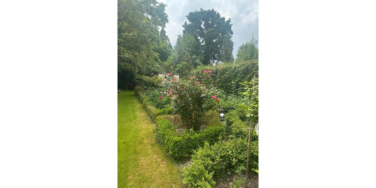 Doppelhaushälfte Neumünster - 5 Zimmer, 138 m&sup2;, 230.000&euro; | Angebot:24623068