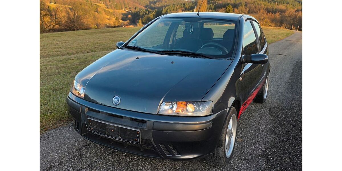 Fiat Punto 119.867 km 850 &euro; Wüstenrot 71543