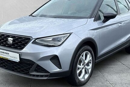 Seat Arona 13.976 km 19.890 &euro; Hof 95030