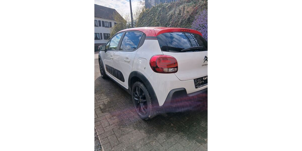 Citroen C3 76.800 km 7.490 &euro; Saarbrücken 66126