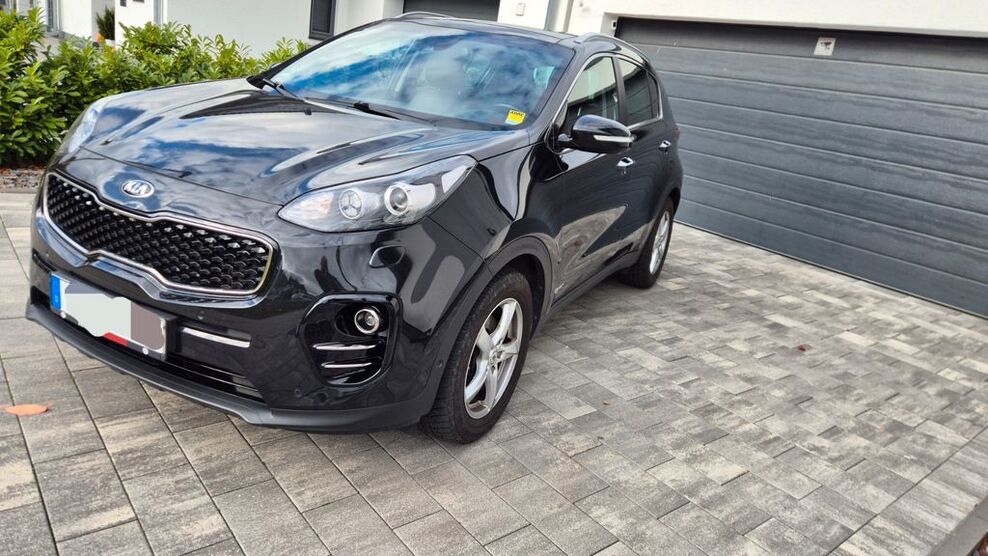 Kia Sportage 109.500 km 17.000 € Peterslahr 57632