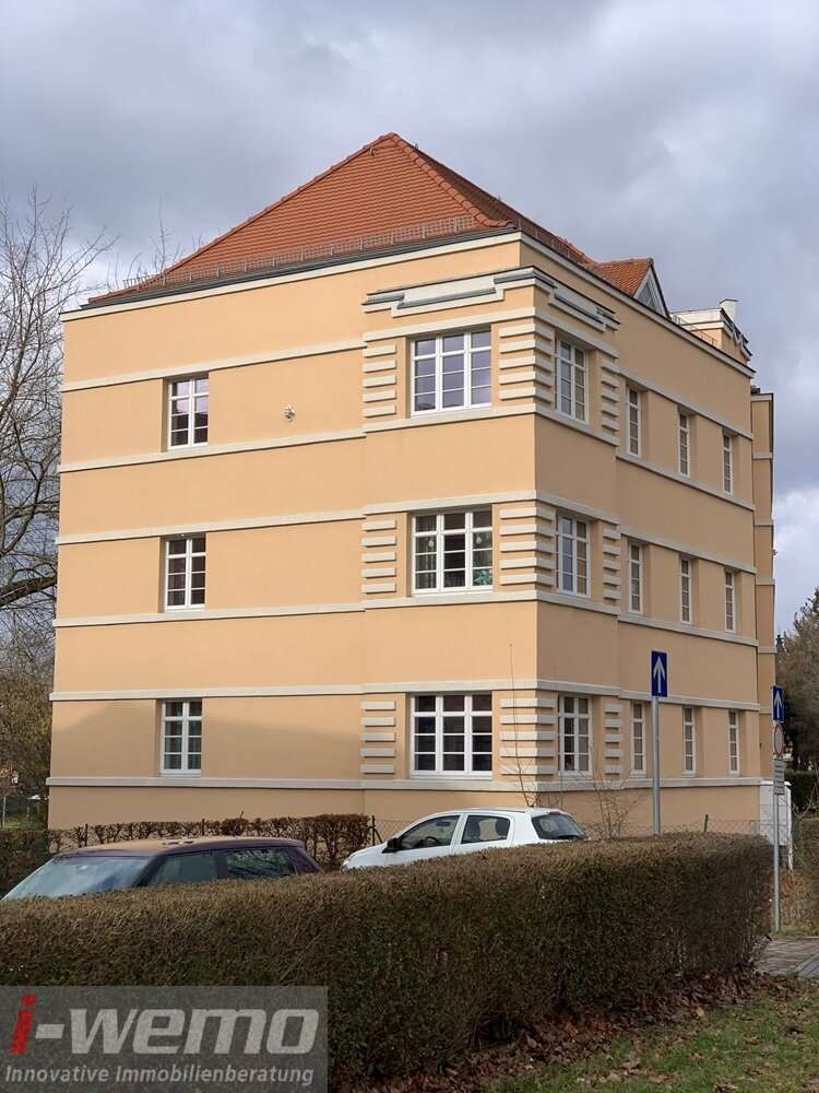 Haus zum Kaufen in Dresden 1.250.000 € 502 m² 26 zimmer
