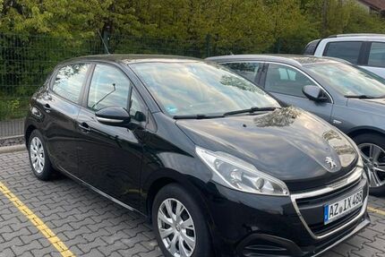 Peugeot 208 104.000 km 5.500 &euro; Alzey 55232