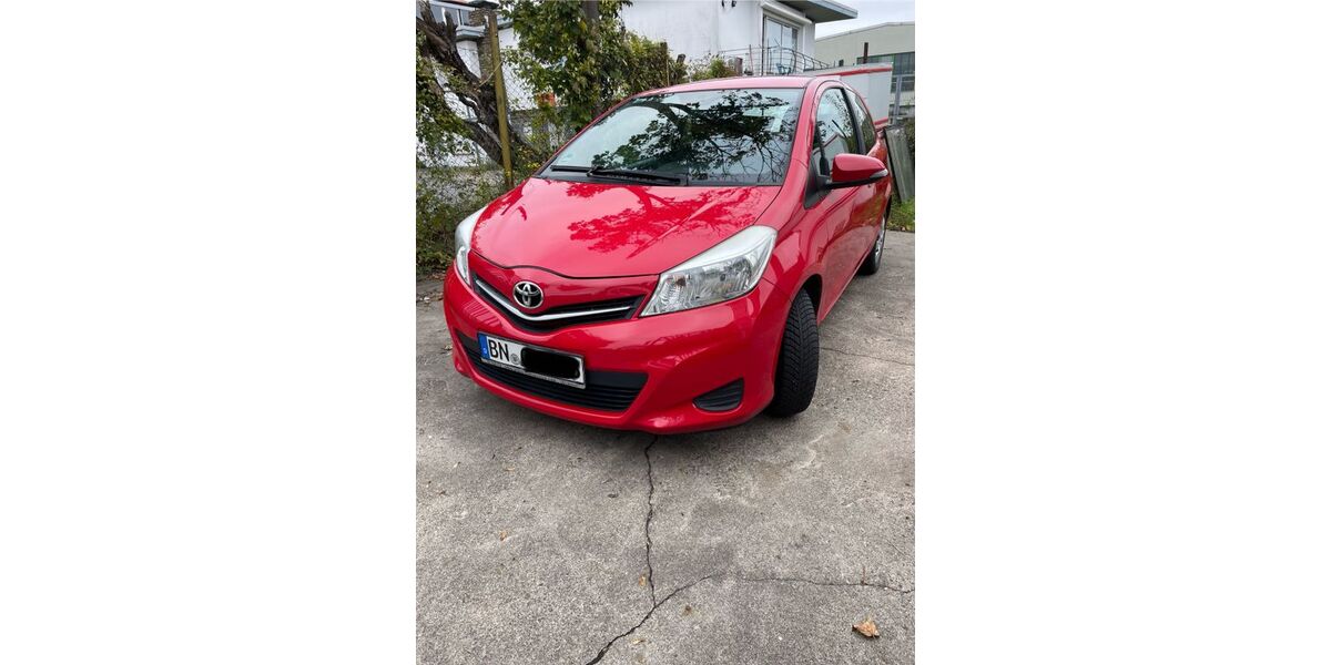 Toyota Yaris 193.850 km 2.850 &euro; Bonn 53117