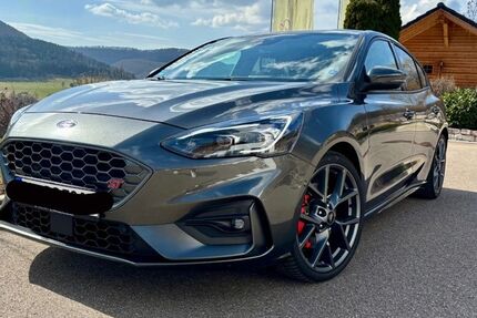 Ford Focus 74.600 km 21.990 &euro; Albstadt 72461