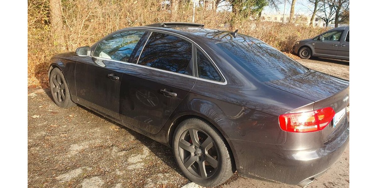 Audi A4 313.000 km 6.100 &euro; Ulm 89073