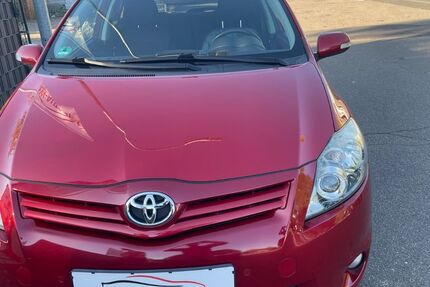 Toyota Auris 125.000 km 5.200 € Mühlheim am Main 63165