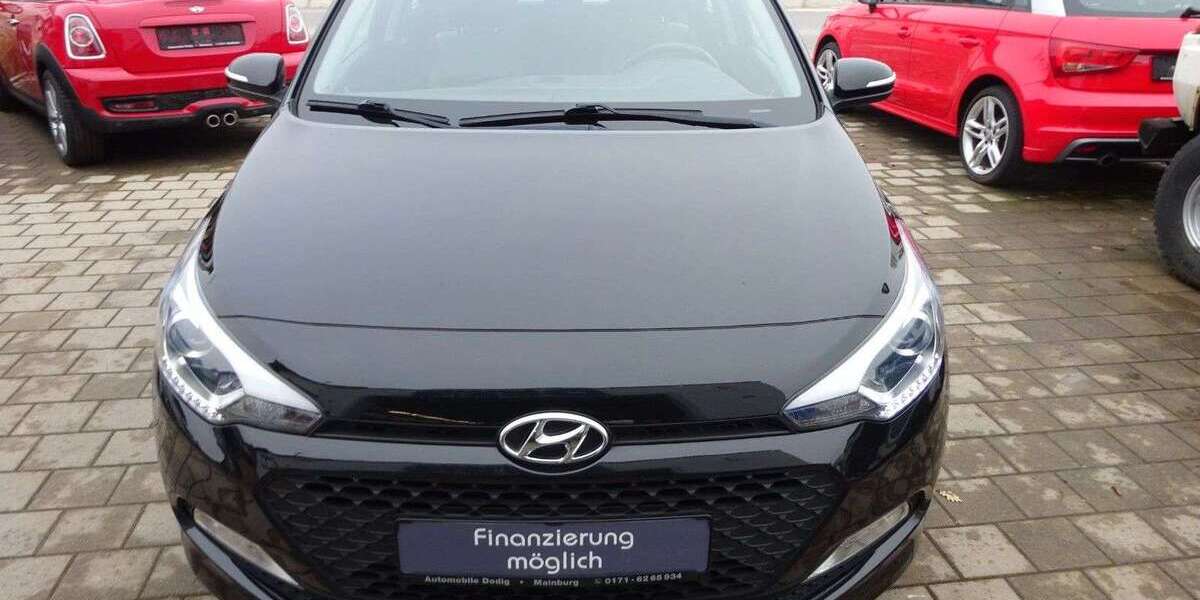 Hyundai i20 81.643 km 10.900 &euro; Mainburg/Oberempfenbach 84048
