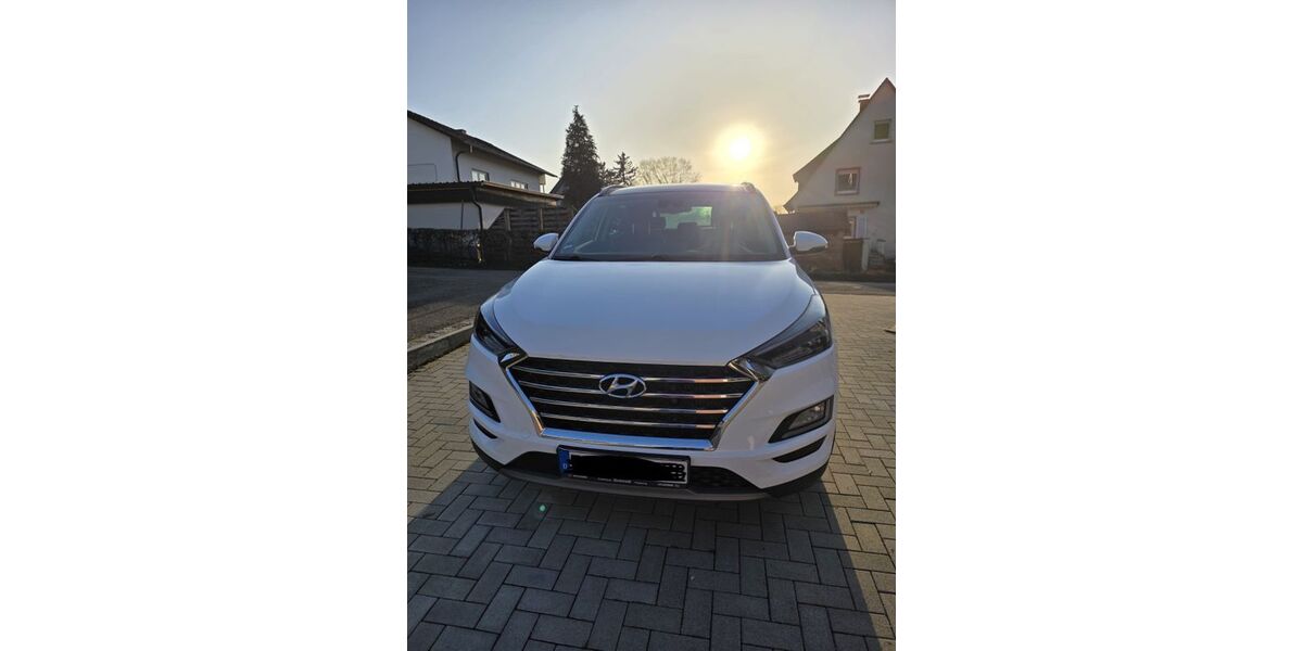 Hyundai TUCSON 68.000 km 18.900 &euro; Freiburg im Breisgau 79110