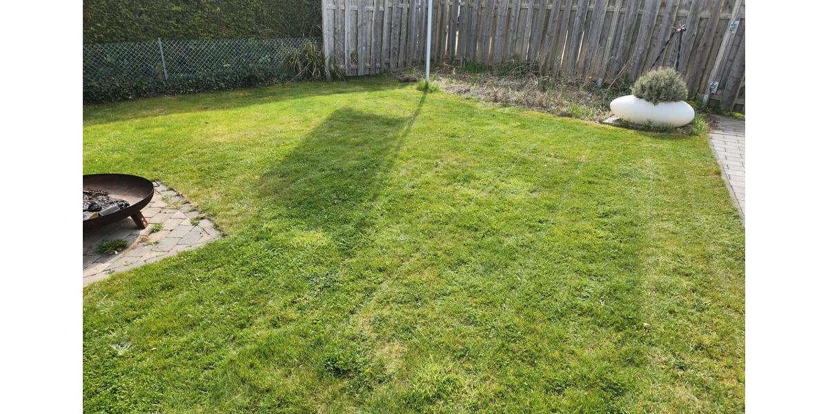 Einfamilienhaus Lage - 4.5 Zimmer, 145 m&sup2;, 449.000&euro; | Angebot:26351633