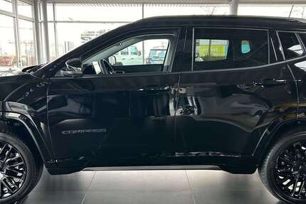 Jeep Compass 7.500 km 37.999 &euro; BURGHAUSEN 84489
