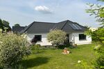 Provisionsfrei* Freistehendes Einfamilienhaus mit Doppelgarage (Bungalow Bj. 2012) in Bad Bevensen - Bungalow Bad Bevensen Medingen | Angebot:26233159