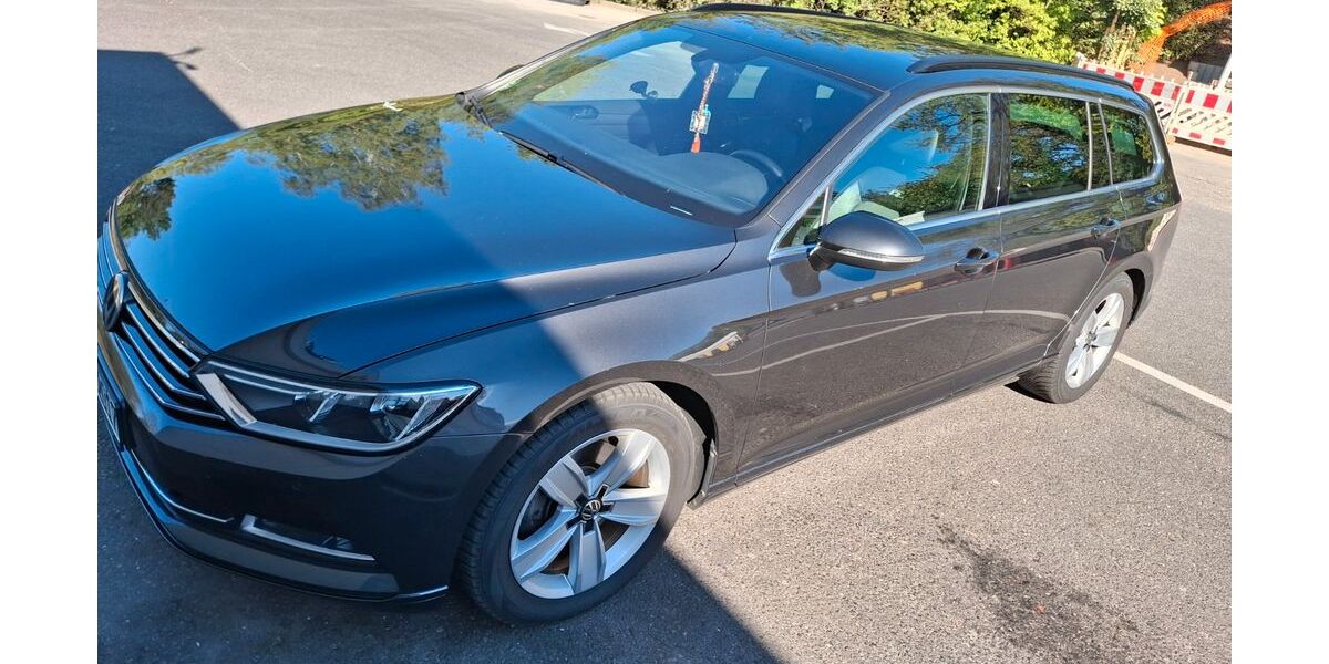 VW Passat 153.000 km 15.490 &euro; Berlin 12527