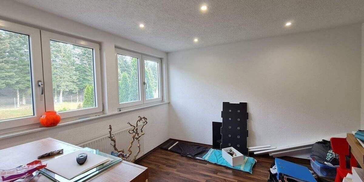 Doppelhaushälfte Osterburken - 6 Zimmer, 167 m&sup2;, 420.000&euro; | Angebot:25704291