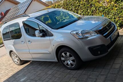 Peugeot Partner Tepee 144.300 km 9.990 &euro; Emmerting 84547