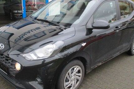 Hyundai i10 64.975 km 10.350 € Hartenstein 08118