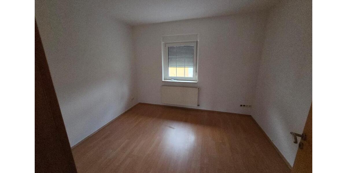 3 Raum Wohnung, 72 Quadratmeter, 520 € KM 3 zimmer