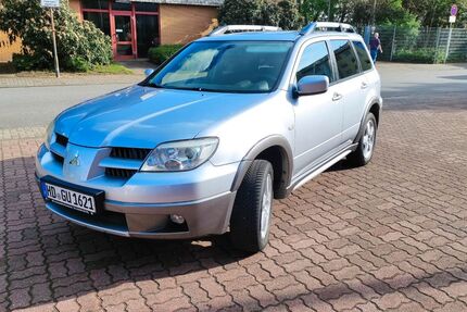 Mitsubishi Outlander 133.000 km 6.300 &euro; Ketsch 68775