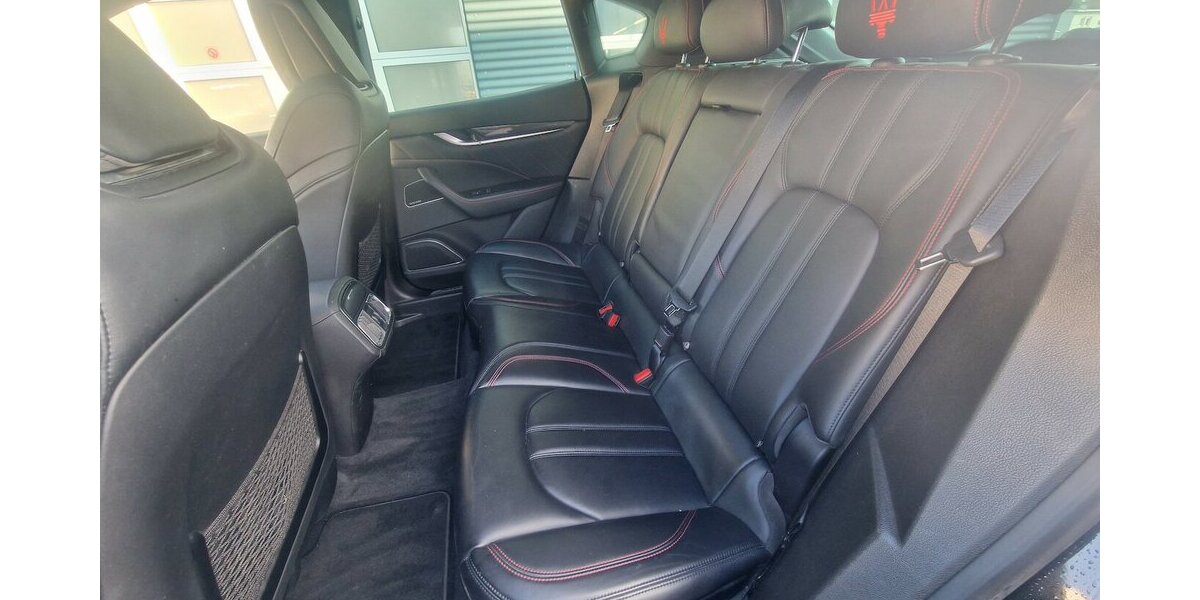 Maserati Levante Q4 Gran Sport Luftfederung 71.500 km 44.998 &euro; Landau 76829