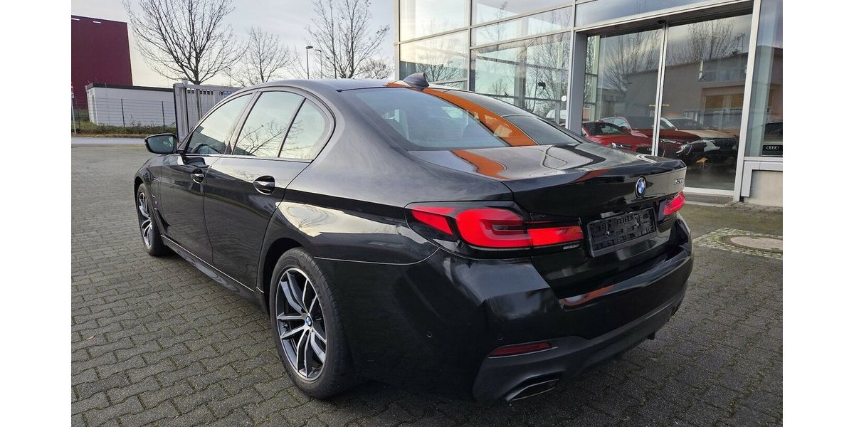 BMW 530e Aut. Limousine M Sportpaket 99.580 km 27.500 &euro; Wilsdruff 01723