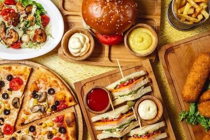 Modernes -Restaurant mit Laufkundschaft und Lieferservice.‼️