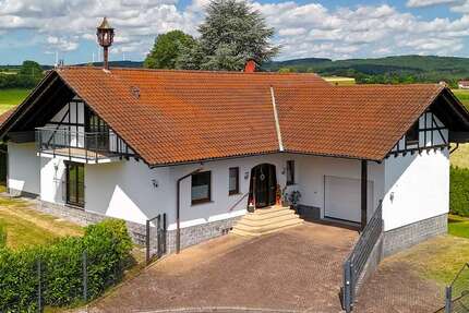 Haus Flieden - 6 Zimmer, 194 m&sup2;, 549.000&euro; | Angebot:22415301