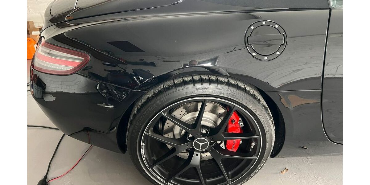 Mercedes-Benz SLS AMG 35.900 km 169.500 &euro; Tuttlingen 78532