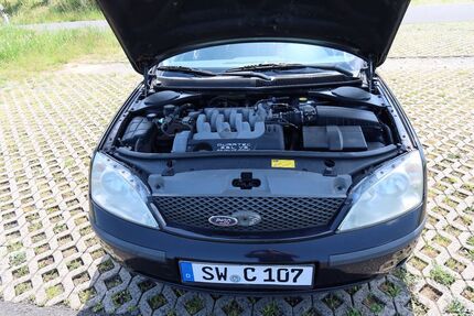 Ford Mondeo 152.500 km 1.800 &euro; Schweinfurt 97424